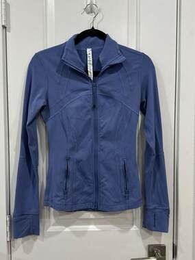 Lululemon Define Jacket Luon in Water Drop Blue